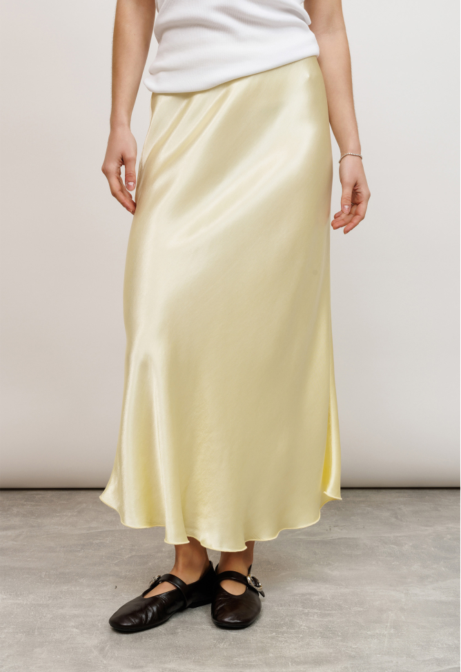 Yellow viscose skirt 4