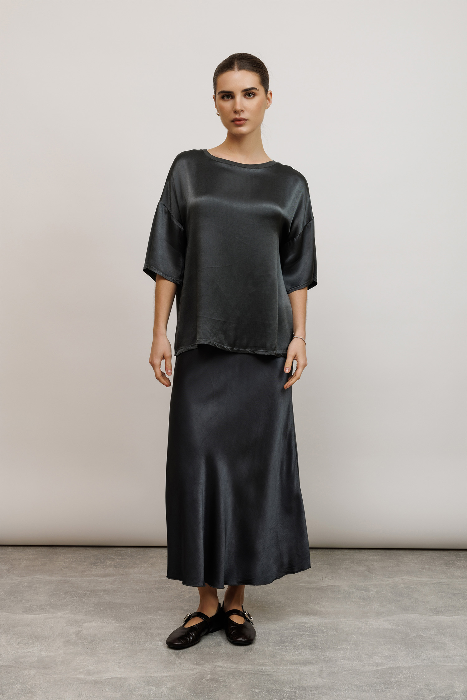 Graphite viscose skirt